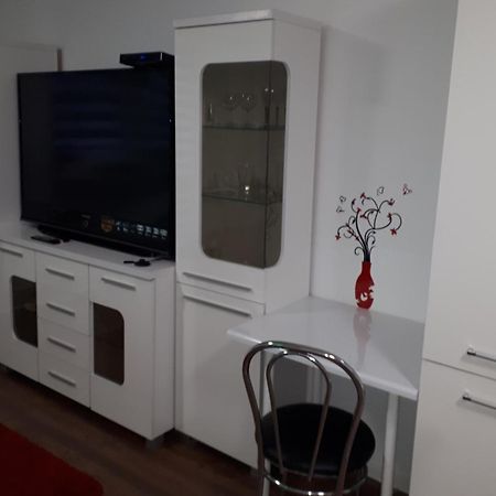 Apartament Centrum Panoramiczna Big Ben Z Balkonem-- Klimatyzacja-- Kielce Bagian luar foto
