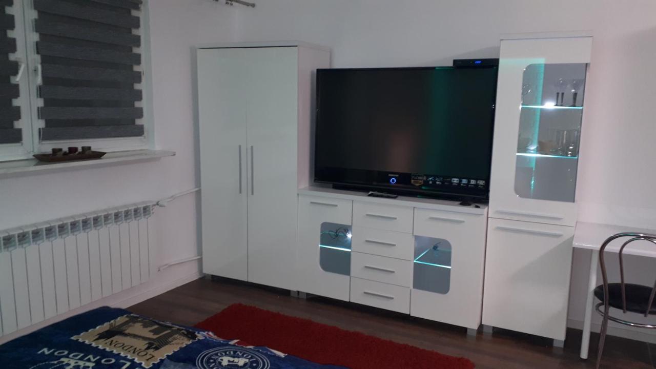 Apartament Centrum Panoramiczna Big Ben Z Balkonem-- Klimatyzacja-- Kielce Bagian luar foto