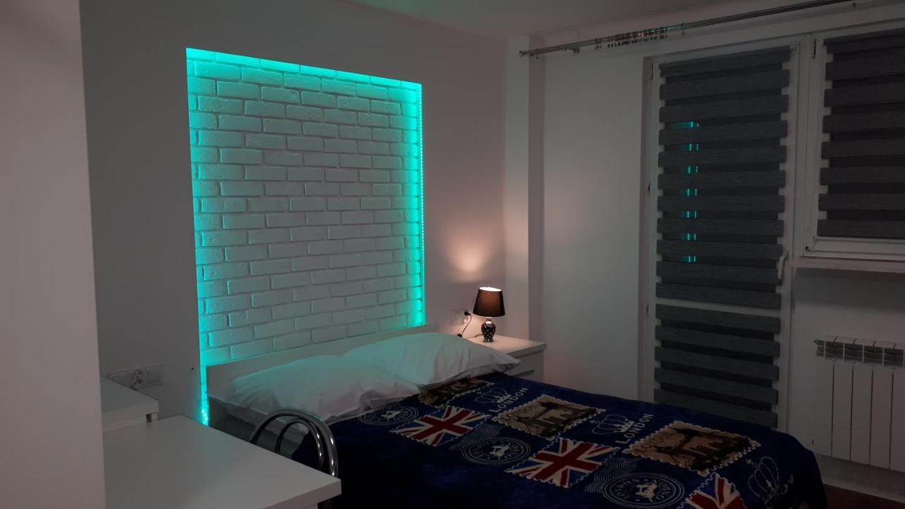 Apartament Centrum Panoramiczna Big Ben Z Balkonem-- Klimatyzacja-- Kielce Bagian luar foto