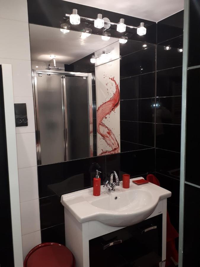Apartament Centrum Panoramiczna Big Ben Z Balkonem-- Klimatyzacja-- Kielce Bagian luar foto