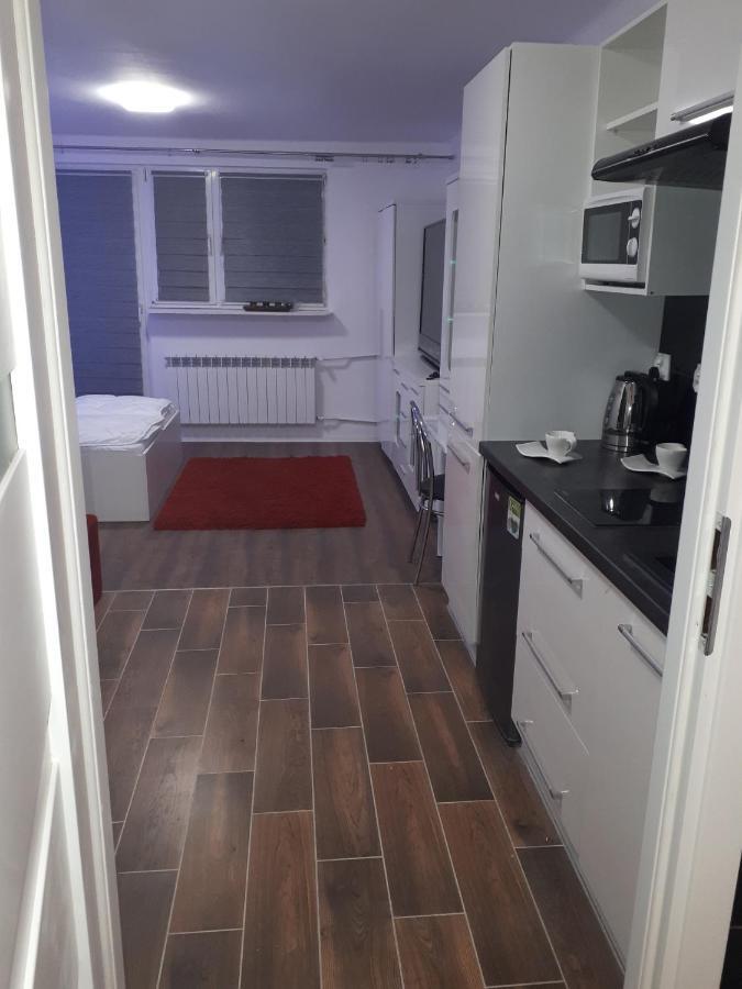 Apartament Centrum Panoramiczna Big Ben Z Balkonem-- Klimatyzacja-- Kielce Bagian luar foto